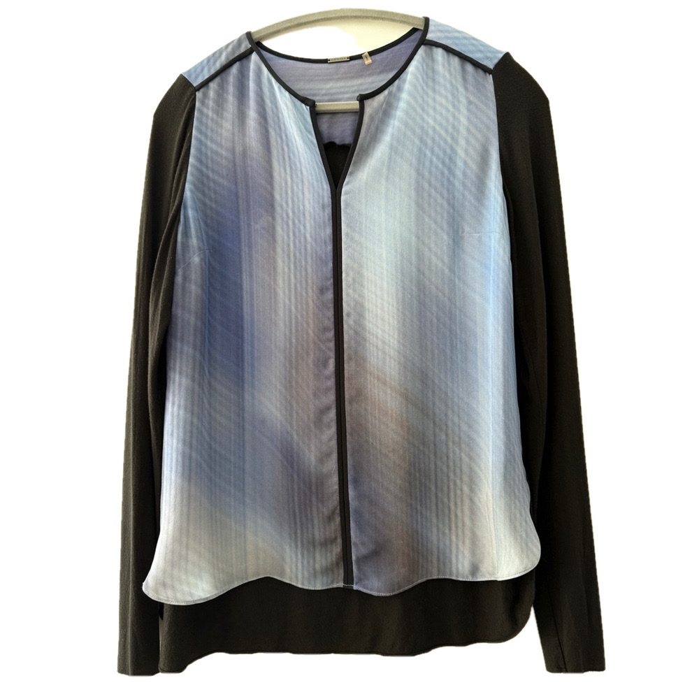 Eli Tahari Blue Gradient Silk Front Top with Black Modal Sleeves - Size Small - Picture 3 of 9